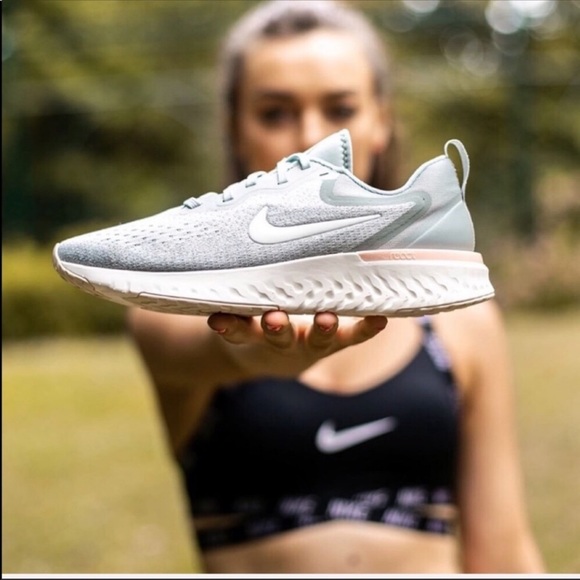 NWT Nike Odyssey React - Picture 2 of 8